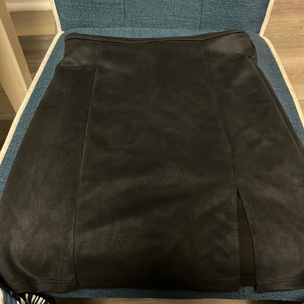 Windsor black skirt